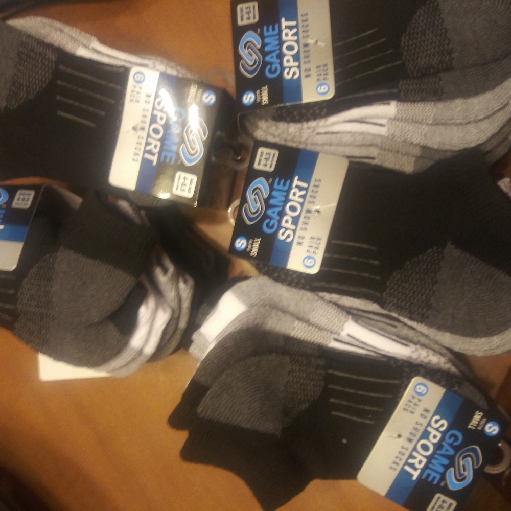 Boys socks youth size 4-8.5